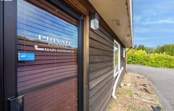 2157 BROADWAY AVE, North Bend, OR 97459