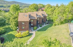 2 Sunrise Dr. Unit 6, Vernon Twp., NJ 07462-4519