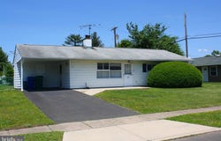 61 SHEPHERD LANE, LEVITTOWN, PA 19055