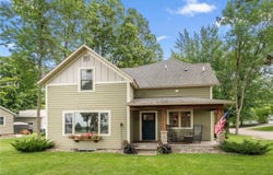 405 Oak Avenue N, Annandale, MN 55302