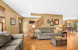 5368 McKinley Dr, Hermantown, MN 55811