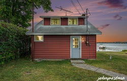 2207 Strait Tow Boulevard, Crystal, MI 48818