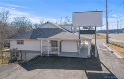 5242 Osage Beach Parkway, Osage Beach, MO 65065
