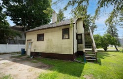 203 E Delaware Street, Decatur, MI 49045
