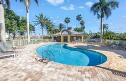 423 150TH AVENUE, MADEIRA BEACH, FL 33708