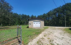2021 Red Hill Road, Carnesville, GA 30521