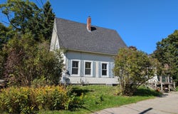 63 Cedar Street, Rockland, ME 04841