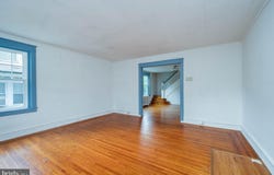 1527 PALM STREET, READING, PA 19604