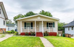 641 8th Street, West Des Moines, IA 50265