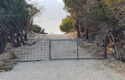 308 Elm Pass Rd, Center Point, TX 78010