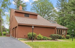 35 Cox Lane, Methuen, MA 01844