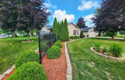 4740 Foxcroft, Bay City, MI 48706