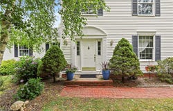 8253 Kirtland Chardon Road, Kirtland, OH 44094