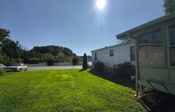 11 CREEKSIDE DRIVE, WEST GROVE, PA 19390