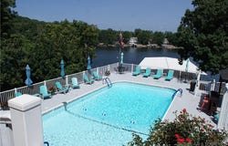 64 Windjammer Court, Lake Ozark, MO 65049