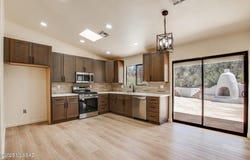 320 N Estill Drive, Oracle, AZ 85623