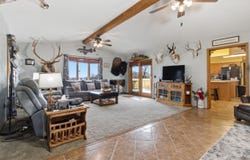 2190 St Highway 181, Dora, MO 65637