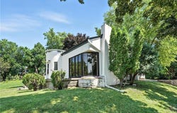 1300 Xerxes Avenue N, Minneapolis, MN 55411