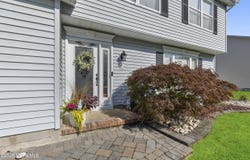 10 Bronia Street, Howell, NJ 07731