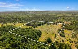 3703 S Carmean Road, Thompsonville, MI 49683
