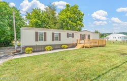 10217 Rutledge Pike, Corryton, TN 37721