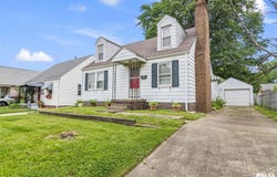 2136 N 6TH Street, Springfield, IL 62702