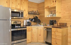 62927 US HWY 40 (Doors 547 & 549), Granby, CO 80446