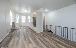 219 S BROADWAY, GLOUCESTER CITY, NJ 08030