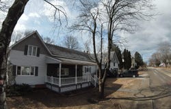 49 North Street, Newport, ME 04953
