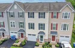 2049 RIVERS DR, NEWARK, DE 19702