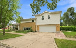 9206 Kostner Avenue, Skokie, IL 60076