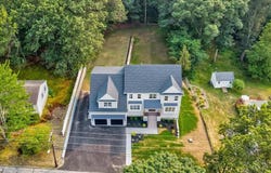 29 Beaverbrook Rd, Burlington, MA 01803