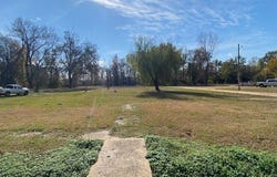 215 South Ave. E, CRENSHAW, MS 38621