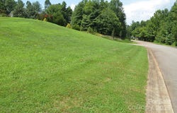 205 Henrys Glen Drive, Morganton, NC 28655