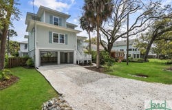 910 Jones Avenue, Tybee Island, GA 31328