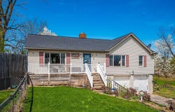 1410 Stratford Road, Delaware, OH 43015