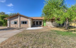 1811 Lone Oak DR, Leander, TX 78641