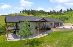 20997 Sunny Day Loop, Sturgis, SD 57785