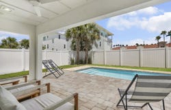 104 7Th St, St Augustine, FL 32080