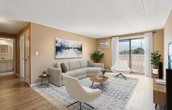 915 Graceland Avenue, Des Plaines, IL 60016