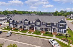 6857 Old Town Square, Rockford, MI 49341