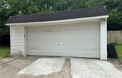 13698 Cedar, University Heights, OH 44118