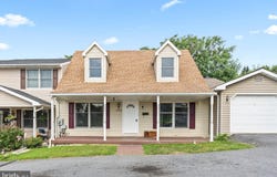 124 FRICK AVENUE, WAYNESBORO, PA 17268