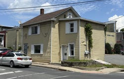5 S 9th Street, Stroudsburg, PA 18360
