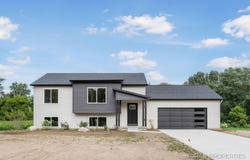 11444 56th Avenue, Allendale, MI 49401