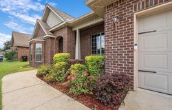 10357 Ronnie Byrd Lane S, Semmes, AL 36575