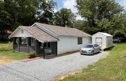 901 S Market Street, Benton, AR 72015