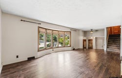 1226 North 121 Street, Omaha, NE 68154