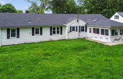 120 N Middle Street, Columbiana, OH 44408