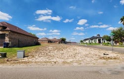 504 N Kika De La Garza Boulevard, La Joya, TX 78560
